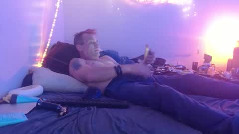 Snapshot of markymark101825061 chatting on 01.20.25 markymark101825061 online show from 01.20.25