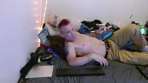 Snapshot of markymark515 chatting on 02.21.25 MarkyMark7169 online show from 02.21.25