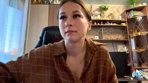 Snapshot of marlenahuit chatting on 07.01.26 Lena online show from 07.01.26