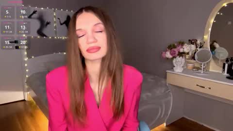 Maja online show from 02.18.26