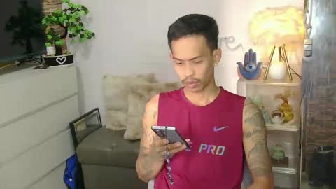 marlmoreno10 online show from 04.18.26