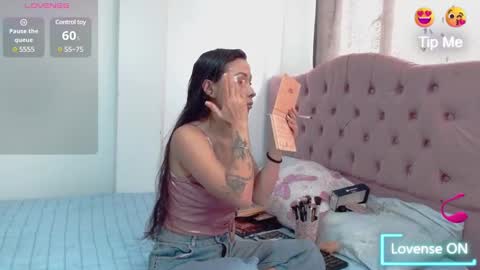 marly_hottest online show from 02.18.25