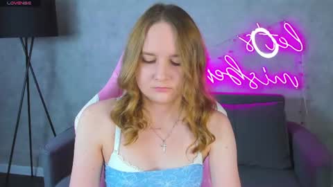 Snapshot of marlyn_owen chatting on 06.25.26 Emmaa online show from 06.25.26