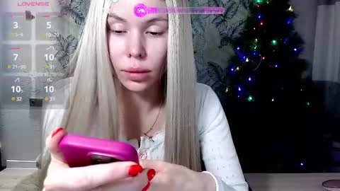 Snapshot of marmalade_fox chatting on 01.21.25 Marmalade Fox online show from 01.21.25