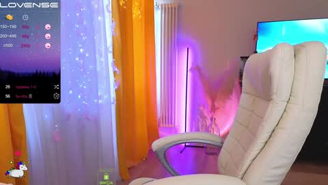 Snapshot of marmeladka777 chatting on 01.04.25 Alena online show from 01.04.25