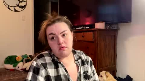 maroon_moon online show from 02.15.25