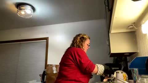 maroon_moon online show from 02.16.25