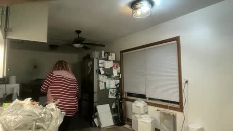 maroon_moon online show from 11.30.25