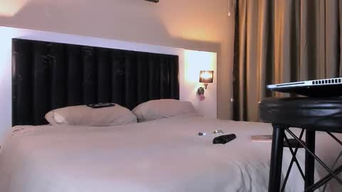 -- Mari -- online show from 03.04.26