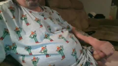 Snapshot of marrrrc chatting on 12.01.25 marrrrc online show from 12.01.25