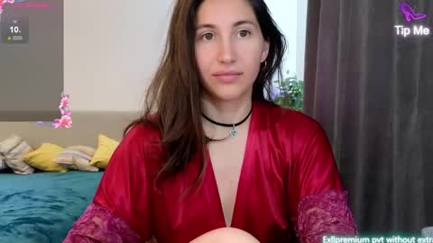 marrycolins online show from 10.24.25