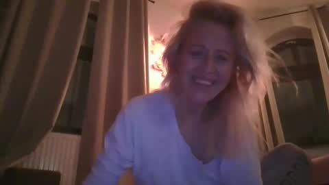 MaryGoRound online show from 01.17.25