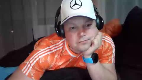 Snapshot of mars0481 chatting on 09.16.25 mars0481 online show from 09.16.25