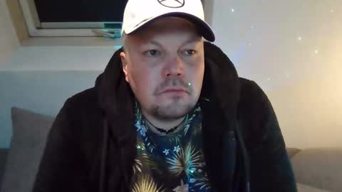 Snapshot of mars0481 chatting on 12.02.25 mars0481 online show from 12.02.25