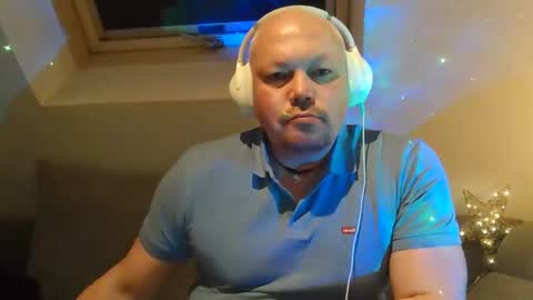 Snapshot of mars0481 chatting on 12.18.25 mars0481 online show from 12.18.25