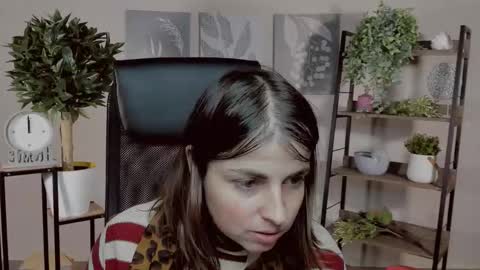 martaedams online show from 12.03.25