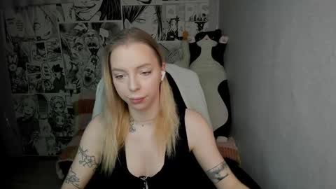 Martha Cameron online show from 02.03.25