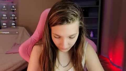 Snapshot of marthalune chatting on 09.19.25 Martha online show from 09.19.25