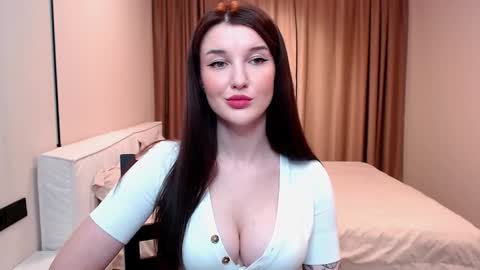 Snapshot of marti_lovely chatting on 10.30.25 Marti online show from 10.30.25