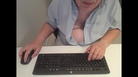 Snapshot of martin_1947 chatting on 01.19.25 martin_1947 online show from 01.19.25