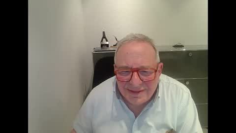 Snapshot of martin_1947 chatting on 02.22.25 martin_1947 online show from 02.22.25