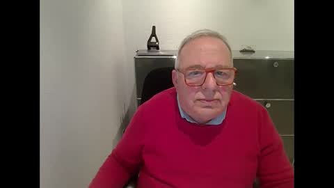 Snapshot of martin_1947 chatting on 02.27.25 martin_1947 online show from 02.27.25