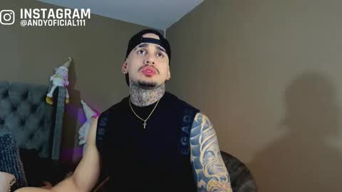 Snapshot of martin_colby05 chatting on 11.18.25 ONLYFANS Sotoandres modelo independiente online show from 11.18.25