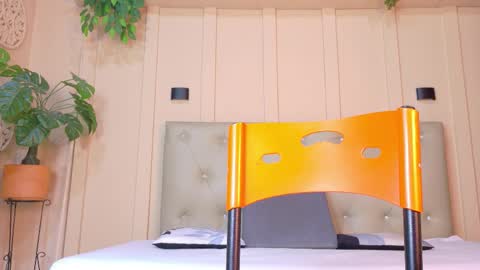 Snapshot of martin_killer chatting on 10.13.25 Martin online show from 10.13.25