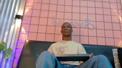 Snapshot of martin_killer chatting on 10.23.25 Martin online show from 10.23.25