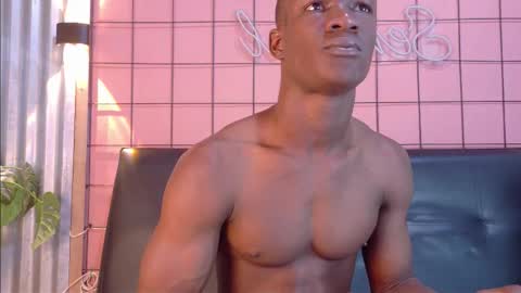 Snapshot of martin_killer chatting on 10.28.25 Martin online show from 10.28.25