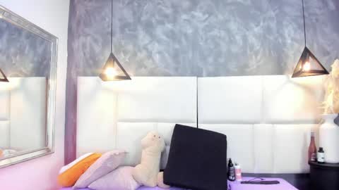 Snapshot of martina_armos chatting on 04.20.26 Martina online show from 04.20.26