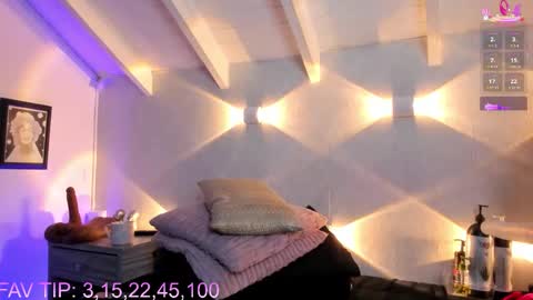 martina mIIler online show from 02.07.26