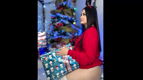 Martina  online show from 12.16.25