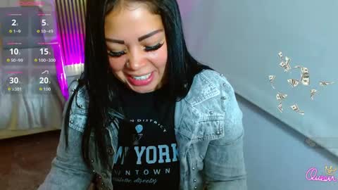 Snapshot of martina_tay chatting on 06.06.26 Hey im martina online show from 06.06.26