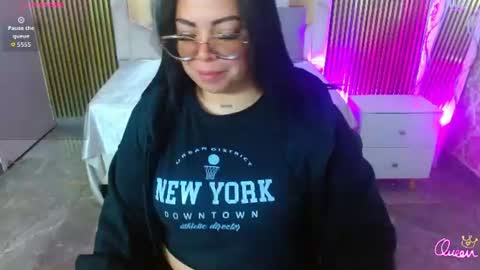 Snapshot of martina_tay chatting on 06.14.26 Hey im martina online show from 06.14.26