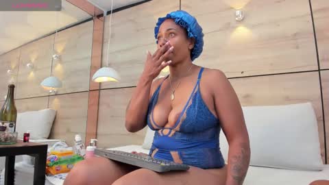 martina touss  online show from 03.07.25