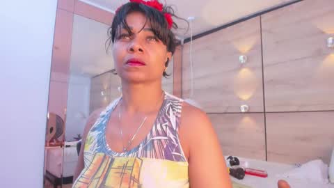 martina touss  online show from 12.02.25