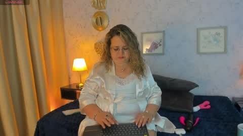 Snapshot of martinacurvy_ chatting on 05.30.26 Martina Caicedo online show from 05.30.26