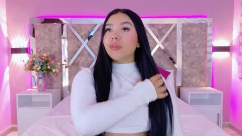 Martina Garcia online show from 04.10.26