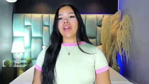 Martina Garcia online show from 04.18.26