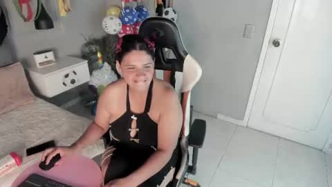 Snapshot of martinamilff chatting on 07.10.26 Martina online show from 07.10.26