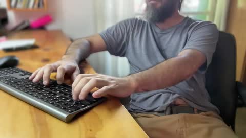 Snapshot of martincito22xl chatting on 12.02.24 Martincito online show from 12.02.24