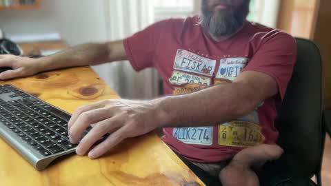 Snapshot of martincito22xl chatting on 10.03.25 Martincito online show from 10.03.25