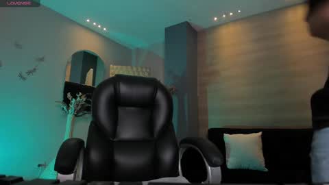 Snapshot of martinnabonnet chatting on 03.07.25 Martinna Bonnet online show from 03.07.25