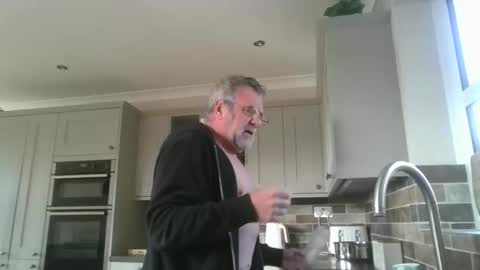 Snapshot of martinrgbxxxx chatting on 05.21.26 martinrgbxxxx online show from 05.21.26