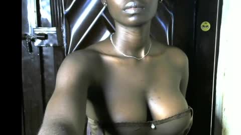 Snapshot of marvelous_pussy chatting on 07.22.26 sonia online show from 07.22.26