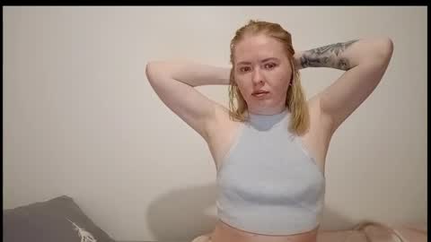 mary318875 online show from 04.04.26