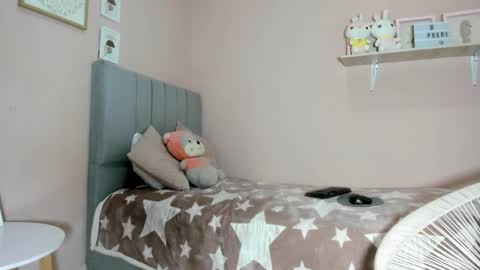 mary_cute9 online show from 11.16.25