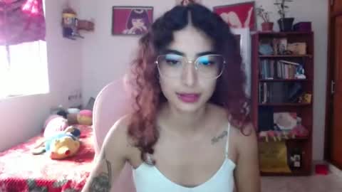 Snapshot of mary_jane1_ chatting on 03.06.25 mary online show from 03.06.25