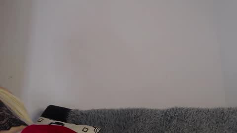                      100   online show from 09.30.25